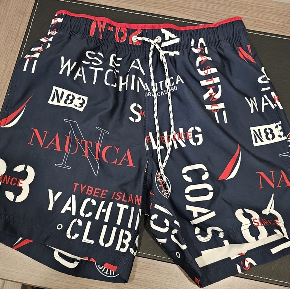Quick Dry NAUTICA Yacht Club Logo Swim Shorts (S) - Picture 4 of 5